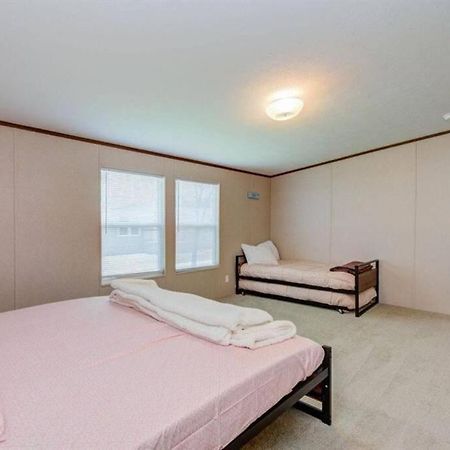 Seaside Serenity - Holiday Home Sleeps 10 Dickinson Exterior foto